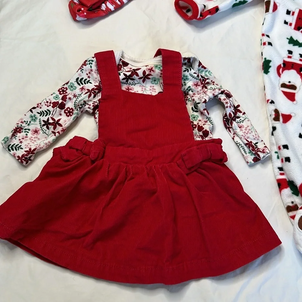 Carter’s baby girl Christmas bundle. One pair of fleece footed pajamas, one tutu
